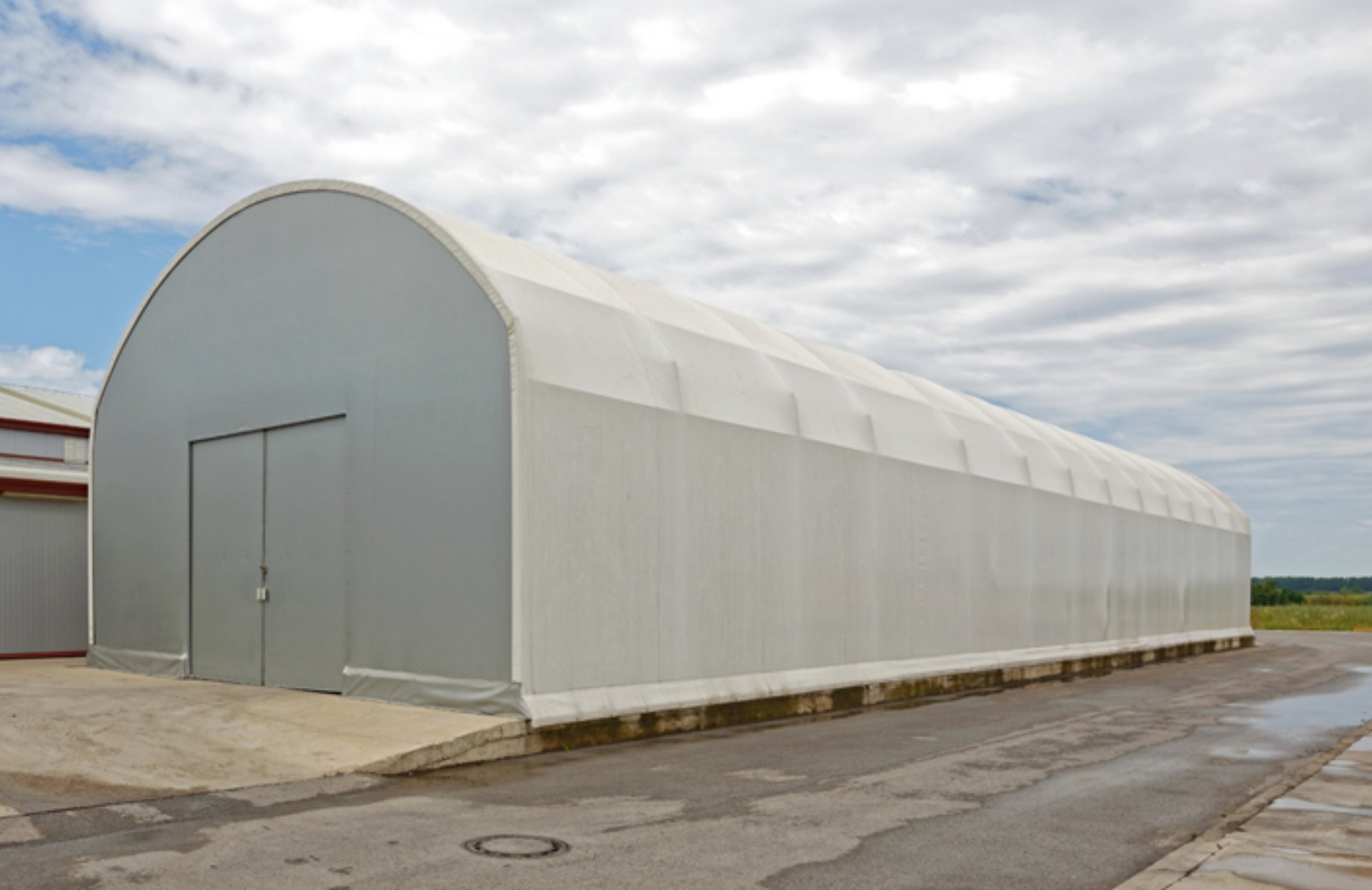 Hangar Shelters and Domes